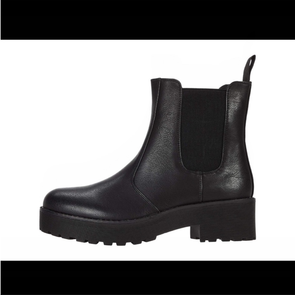 Dirty laundry Margo black boots